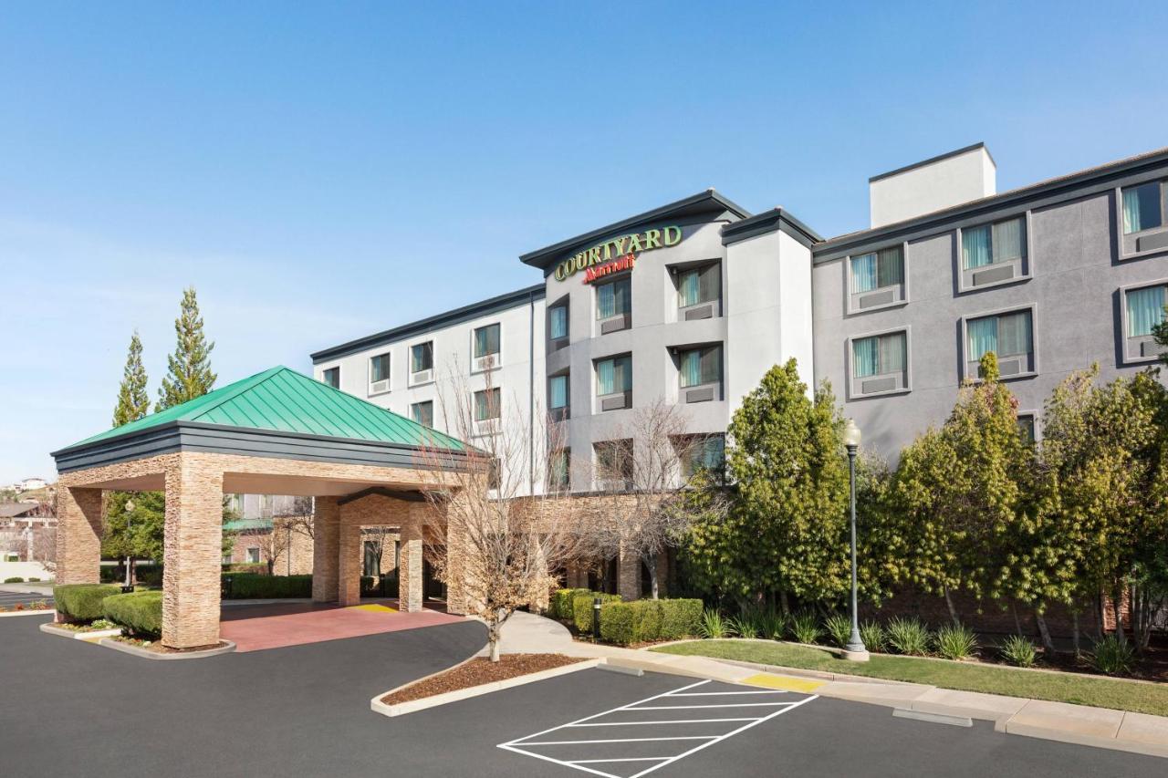 מלון Courtyard By Marriott Sacramento פולסום מראה חיצוני תמונה