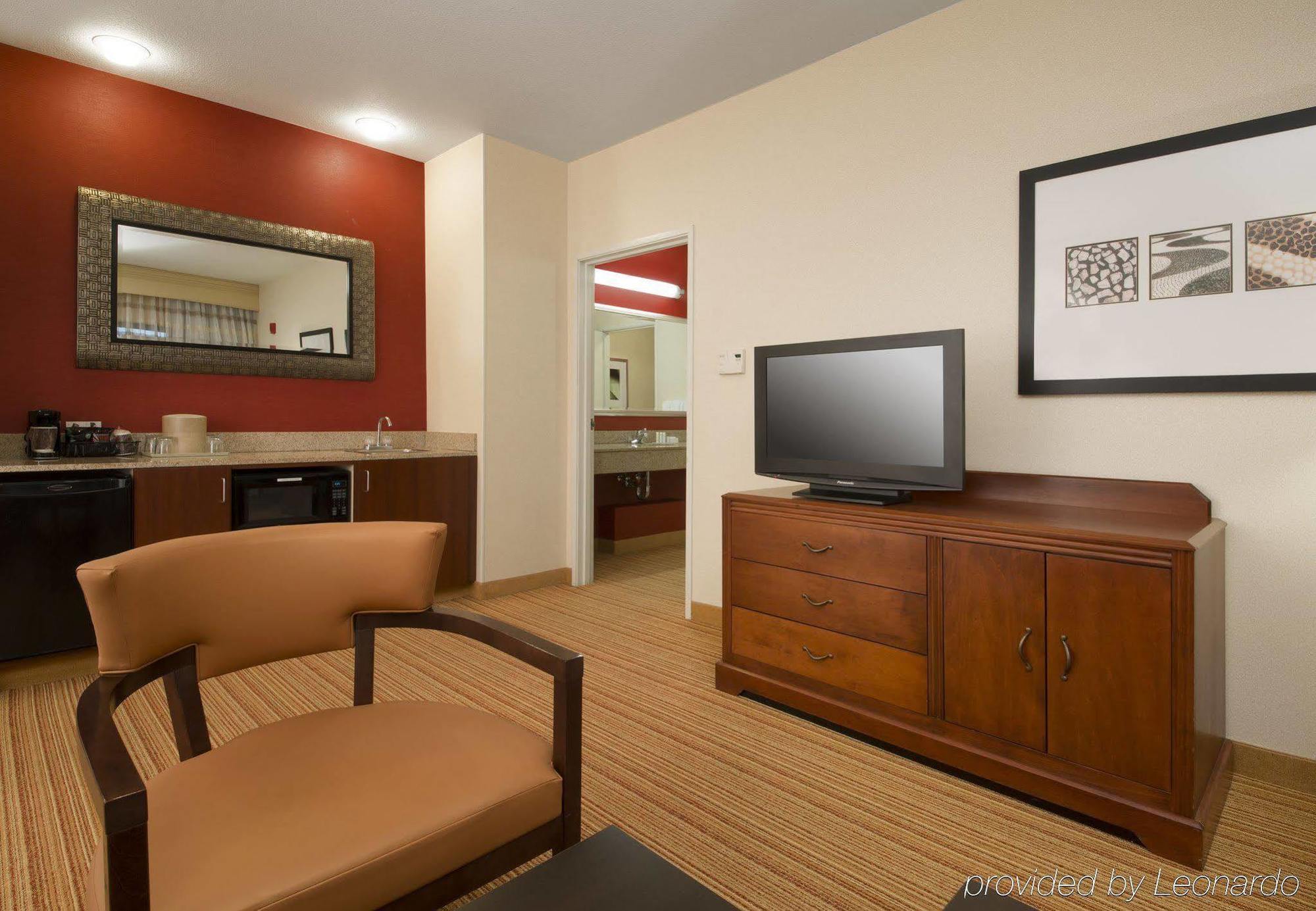מלון Courtyard By Marriott Sacramento פולסום מראה חיצוני תמונה