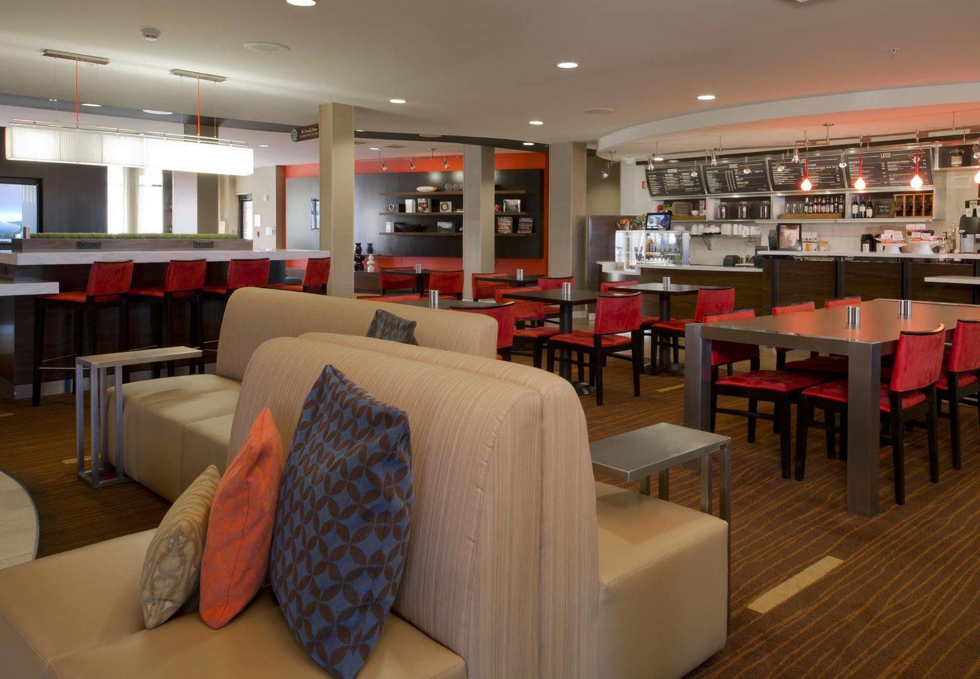 מלון Courtyard By Marriott Sacramento פולסום מראה חיצוני תמונה